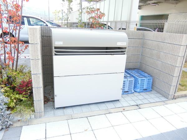 アトリエール駅東