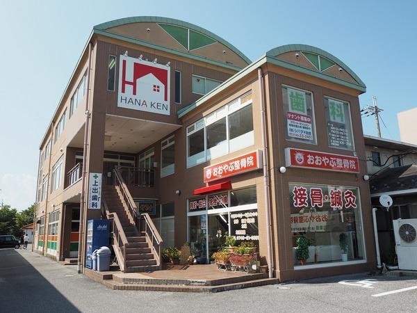 彦根市長曽根南町の店舗(一戸建)