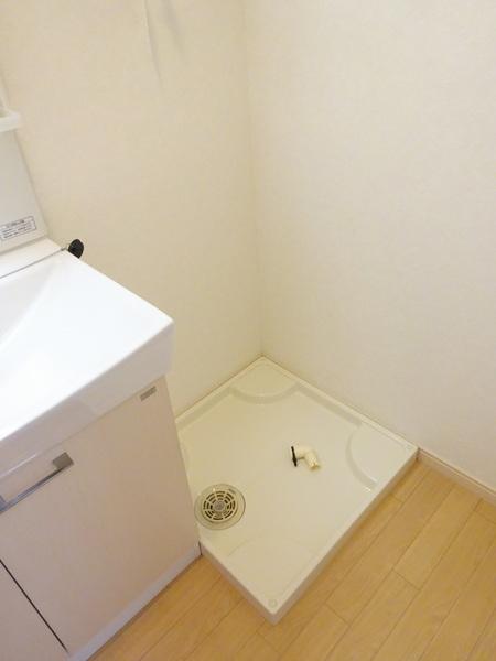彦根市後三条町のアパート