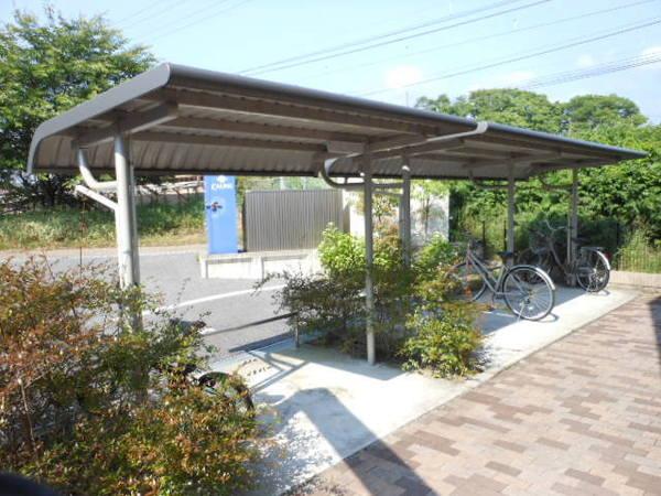 彦根市芹川町のアパート