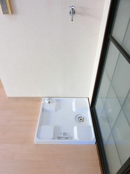 彦根市戸賀町のアパート
