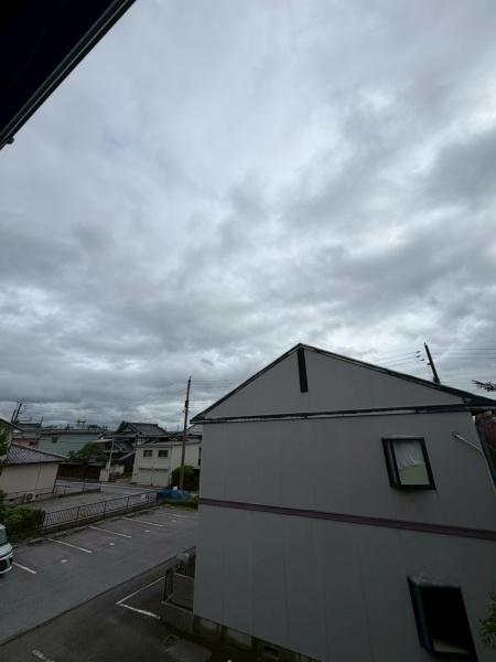 サンハイツ