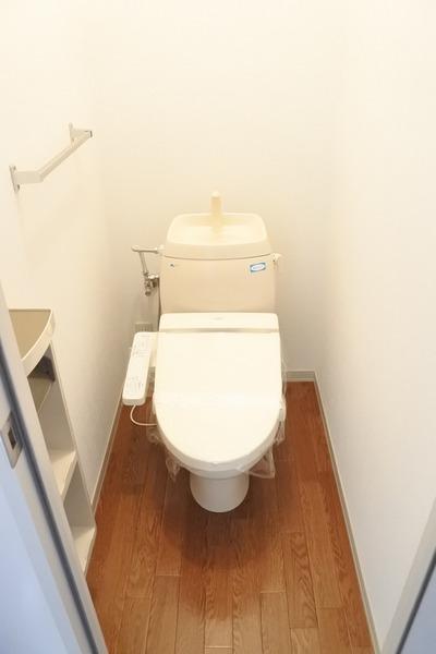 サンハイツ