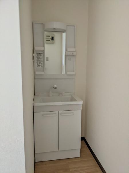 サニーコート船町
