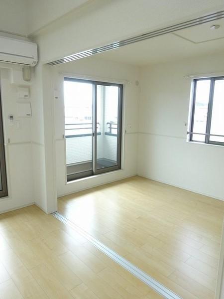 Ｒｉｒｉａ　７６