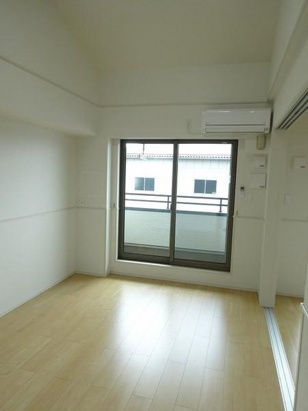 Ｒｉｒｉａ　７６