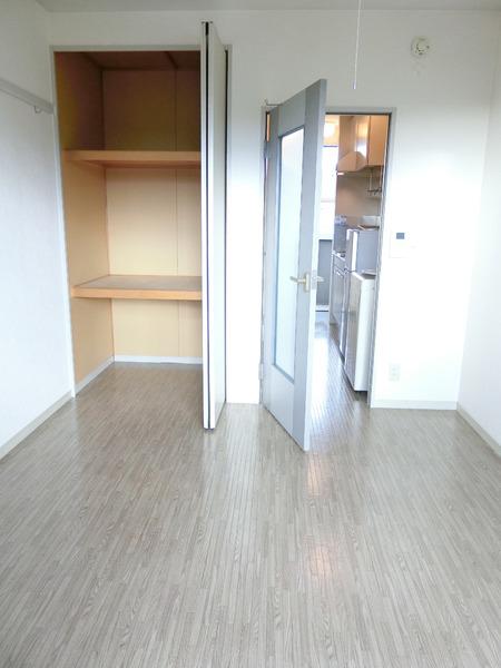 彦根市開出今町のアパート