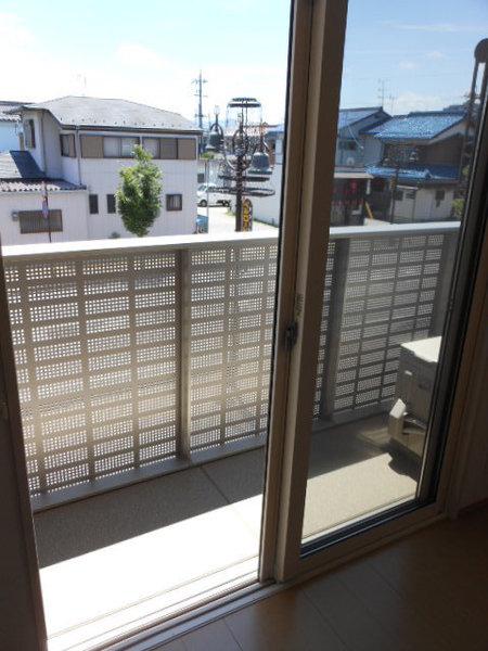 彦根市平田町のアパート
