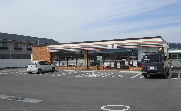 アビタシオン河瀬駅前(セブンイレブン彦根南川瀬町店)
