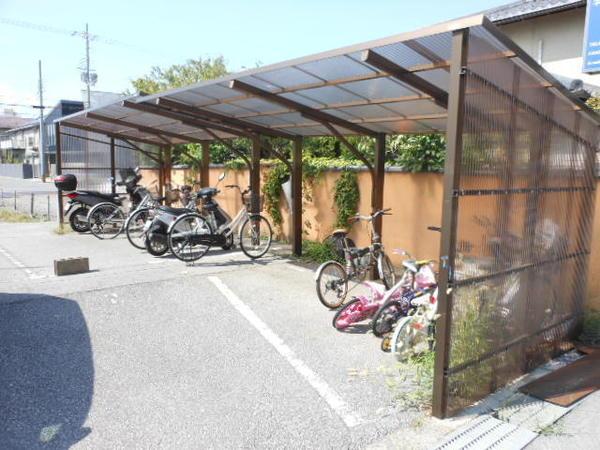 彦根市平田町のアパート