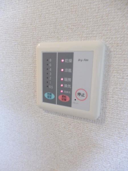 米原市宇賀野のアパート