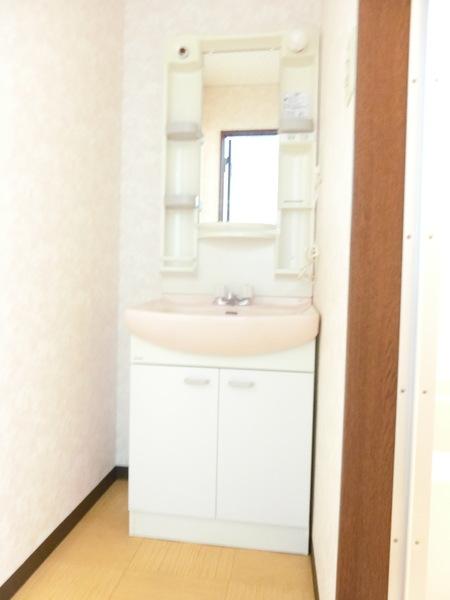 彦根市平田町のアパート