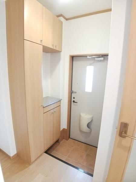 彦根市肥田町のアパート