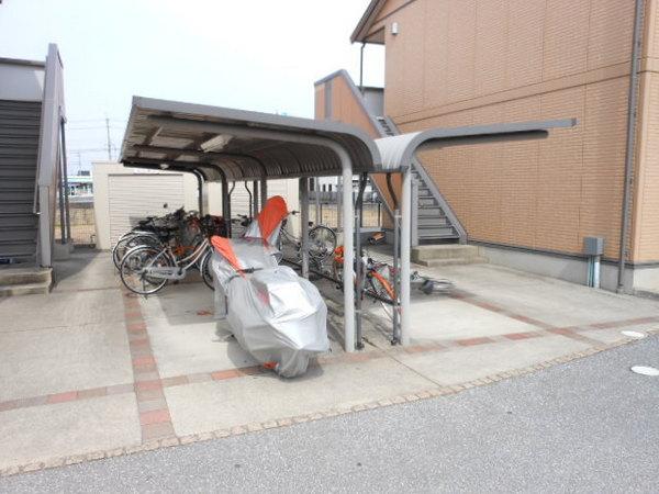 彦根市川瀬馬場町のアパート