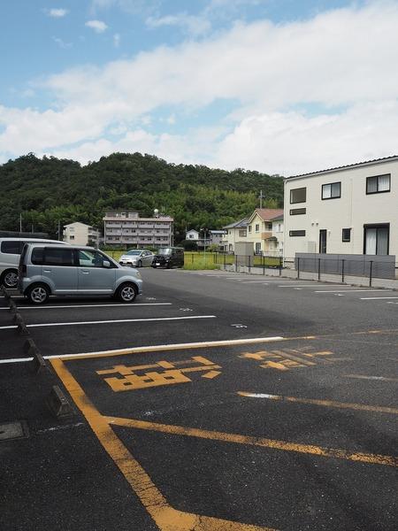 東近江市八日市清水２丁目のマンション
