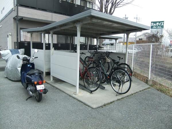 彦根市野瀬町のアパート