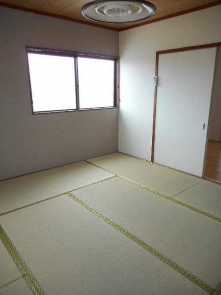 オアシスＨＩＲＡＴＡ