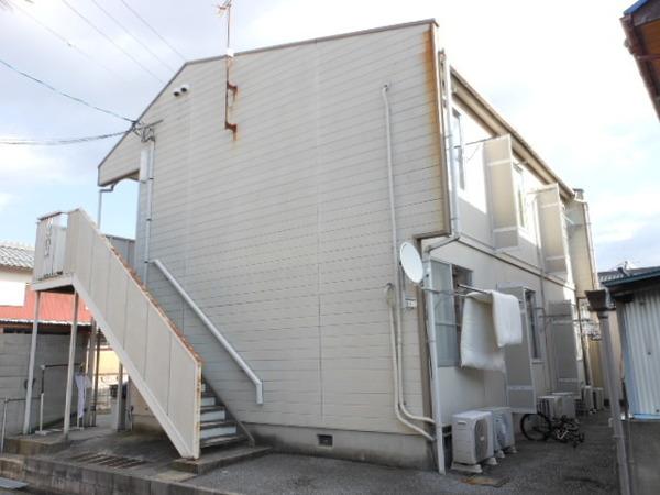 彦根市平田町のアパート