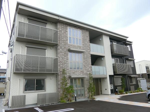 彦根市平田町のマンション