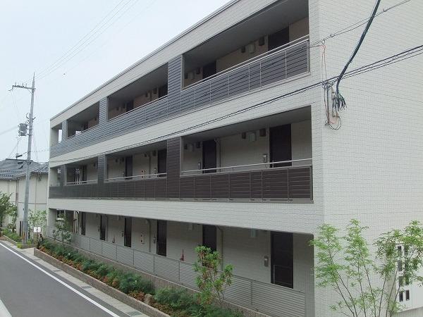 ブリリアント　ガーデン　（Ａ棟）