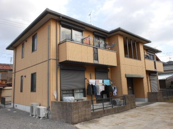 彦根市東沼波町のアパート