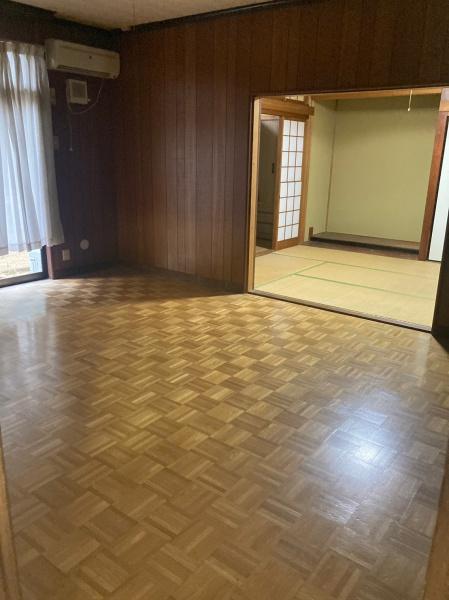 彦根市大藪町の貸家
