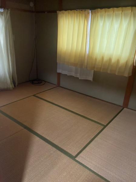 彦根市大藪町の貸家
