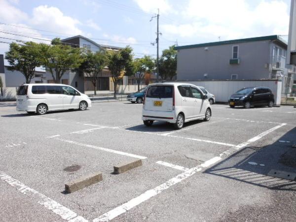 ニューレークハイツこざわＡ