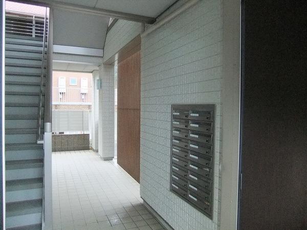 ブリリアント　ガーデン　（Ａ棟）