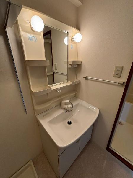 スーリール１番館