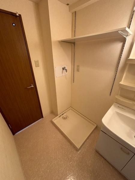 スーリール１番館