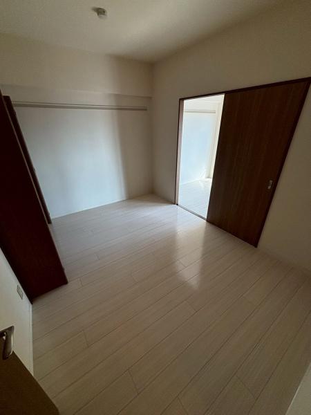 スーリール１番館