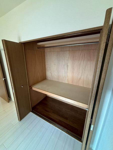 スーリール１番館