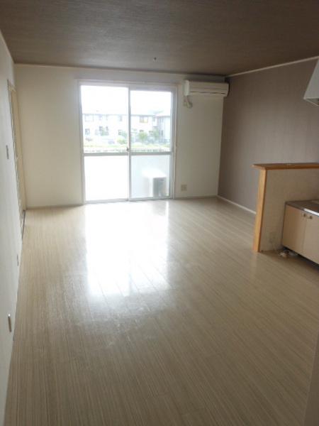 レークハイツ伊庭２