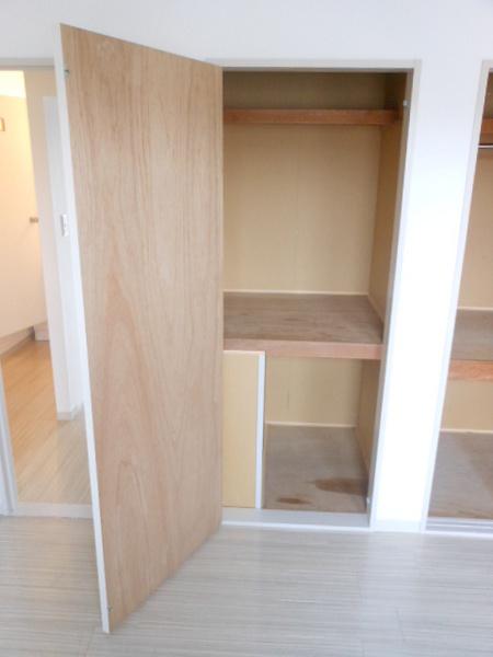 レークハイツ伊庭２