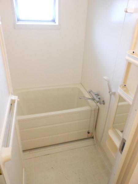 レークハイツ伊庭２