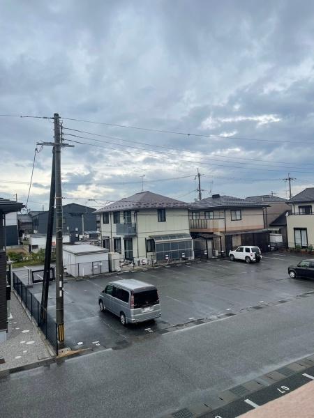 彦根市竹ケ鼻町のマンション