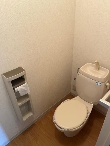 彦根市長曽根南町のアパート