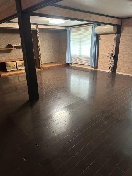 米原市樋口の貸家