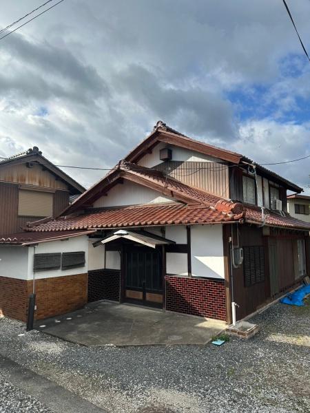 米原市樋口の貸家