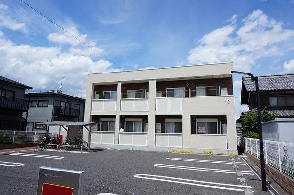 彦根市平田町のアパート