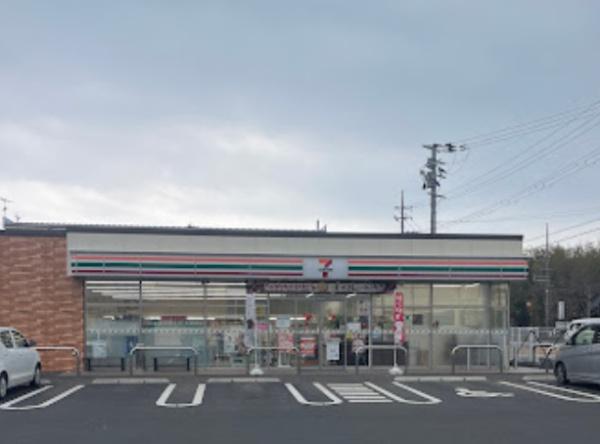 彦根市八坂町のアパート(セブンイレブン彦根八坂町店)