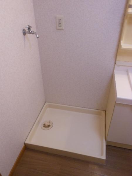 彦根市芹川町のマンション