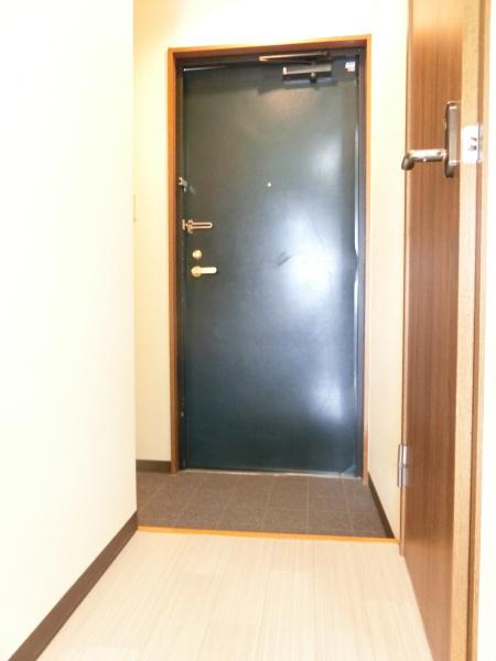 彦根市後三条町のマンション