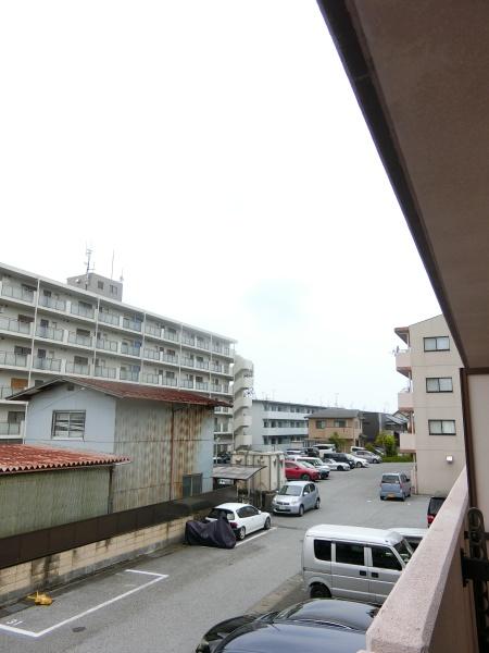 彦根市後三条町のマンション