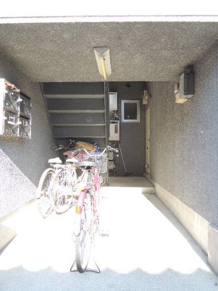 彦根市原町のアパート