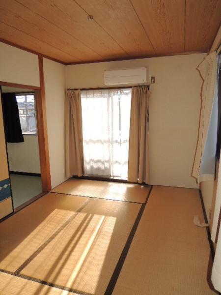 彦根市原町のアパート