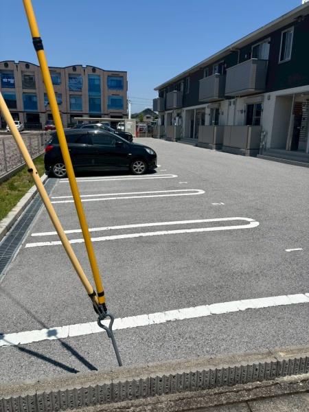 米原市下多良３丁目のアパート