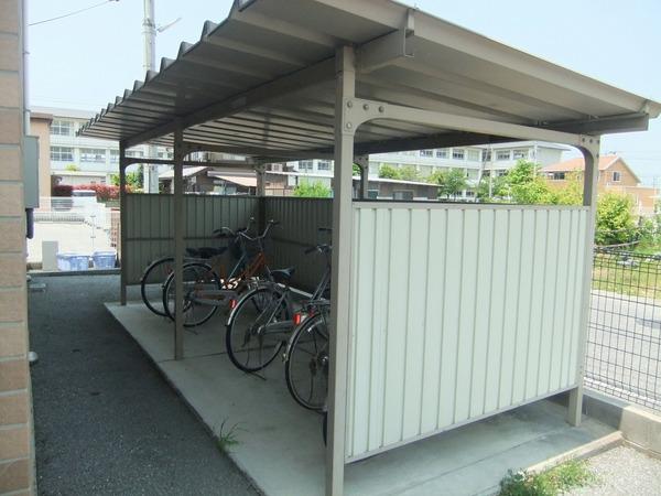 ハイツレインボー