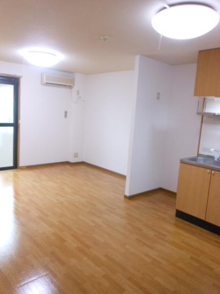 ハイツレインボー